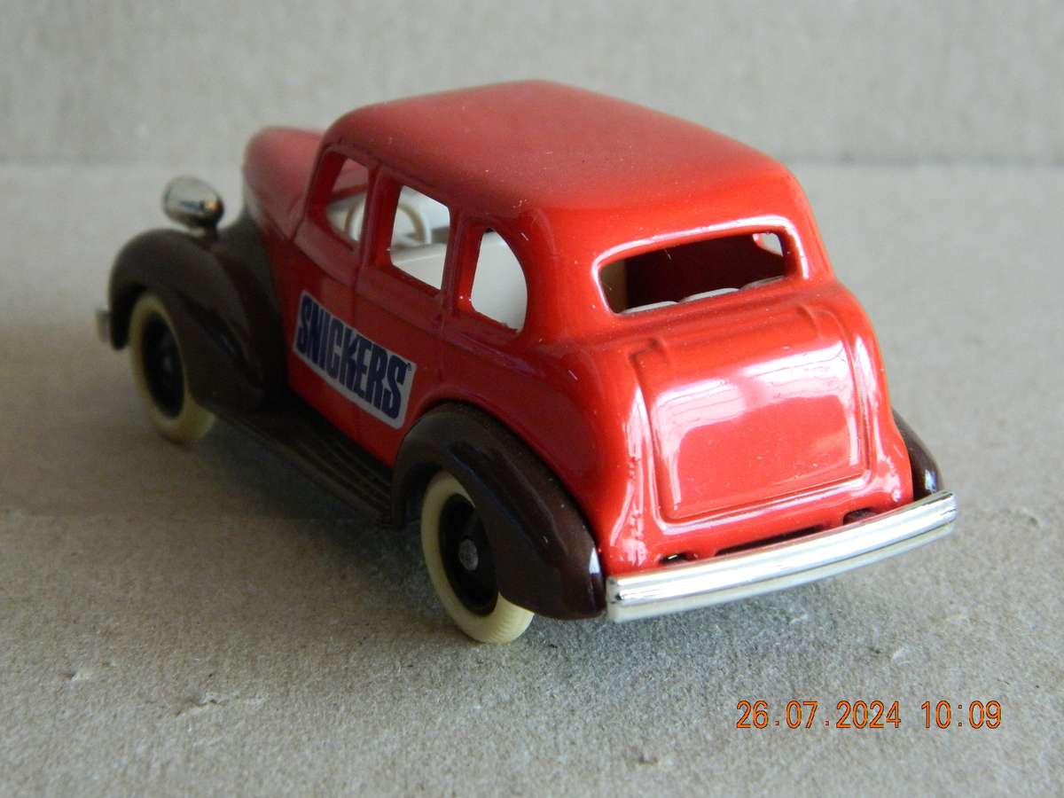 LLEDO  -   -  " SNICKERS"  -  PROMOTIONAL MODEL