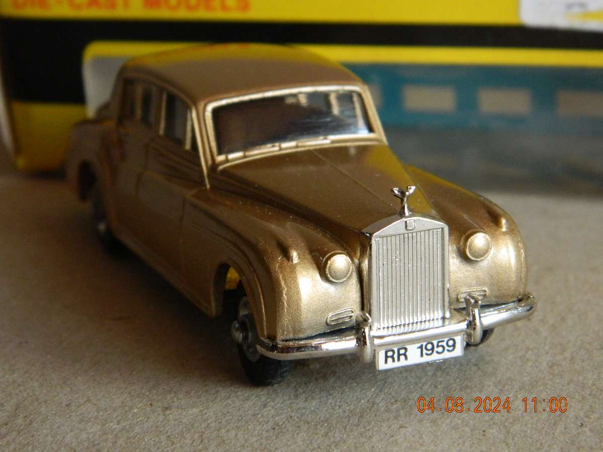BUDGIE TOYS   -  102 -   ROLLS-ROYCE SILVER CLOUD