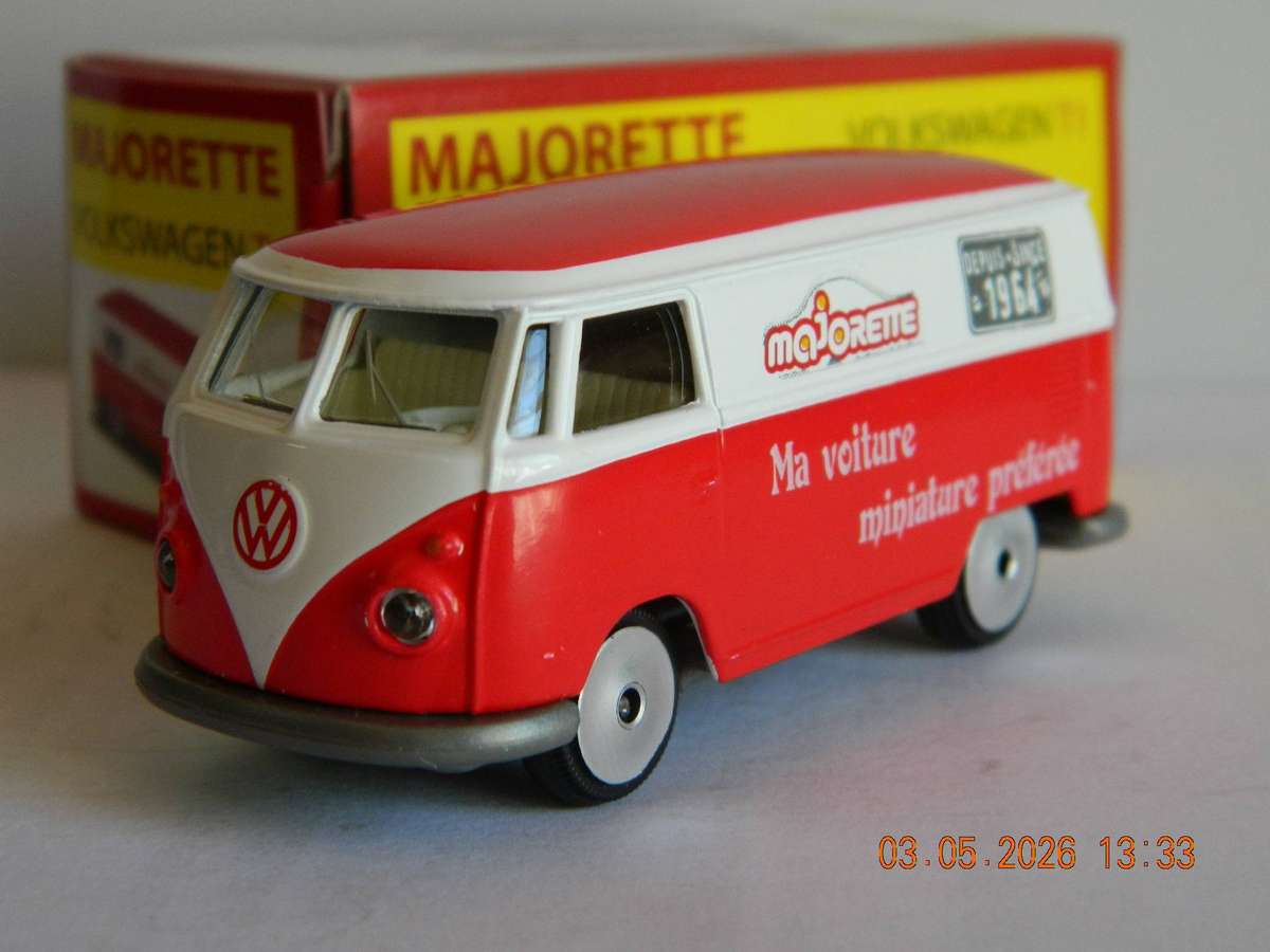 MAJORETTE   -  243A   -   VOLKSWAGEN  T1