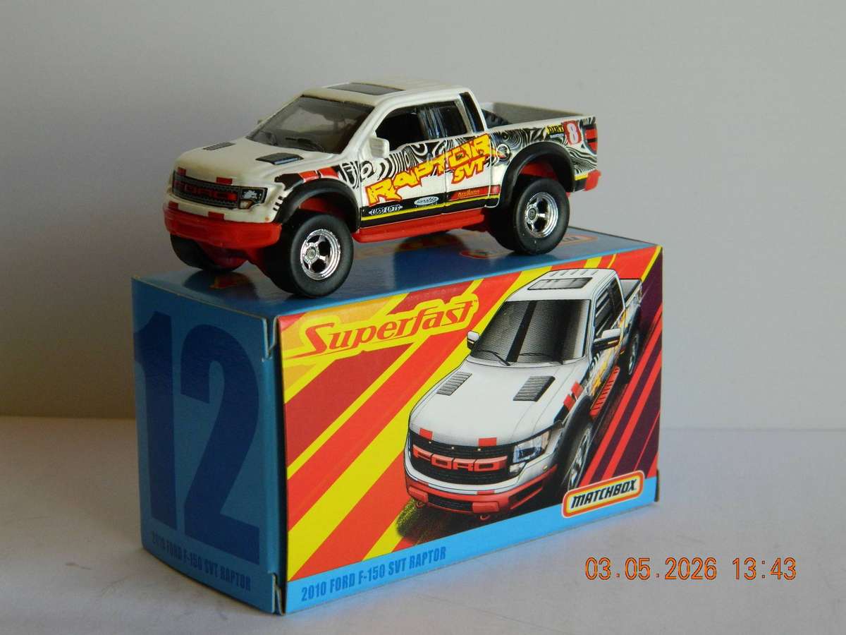 MATCHBOX  SUPERFAST   -  12  -   2010  -  FORD  F-150  SVT  RAPTOR