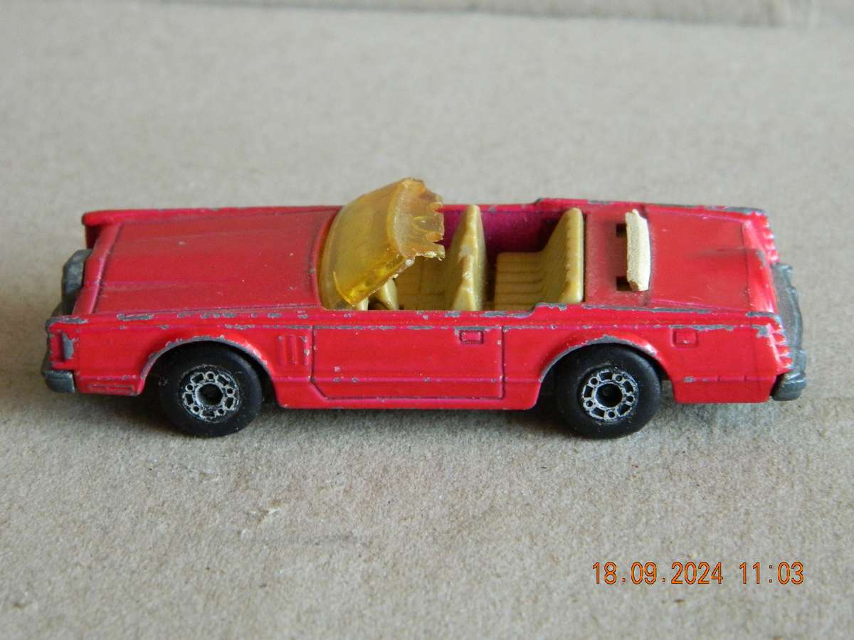MATCHBOX SUPERFAST  -   28  -  LINCOLN CONTINENTAL