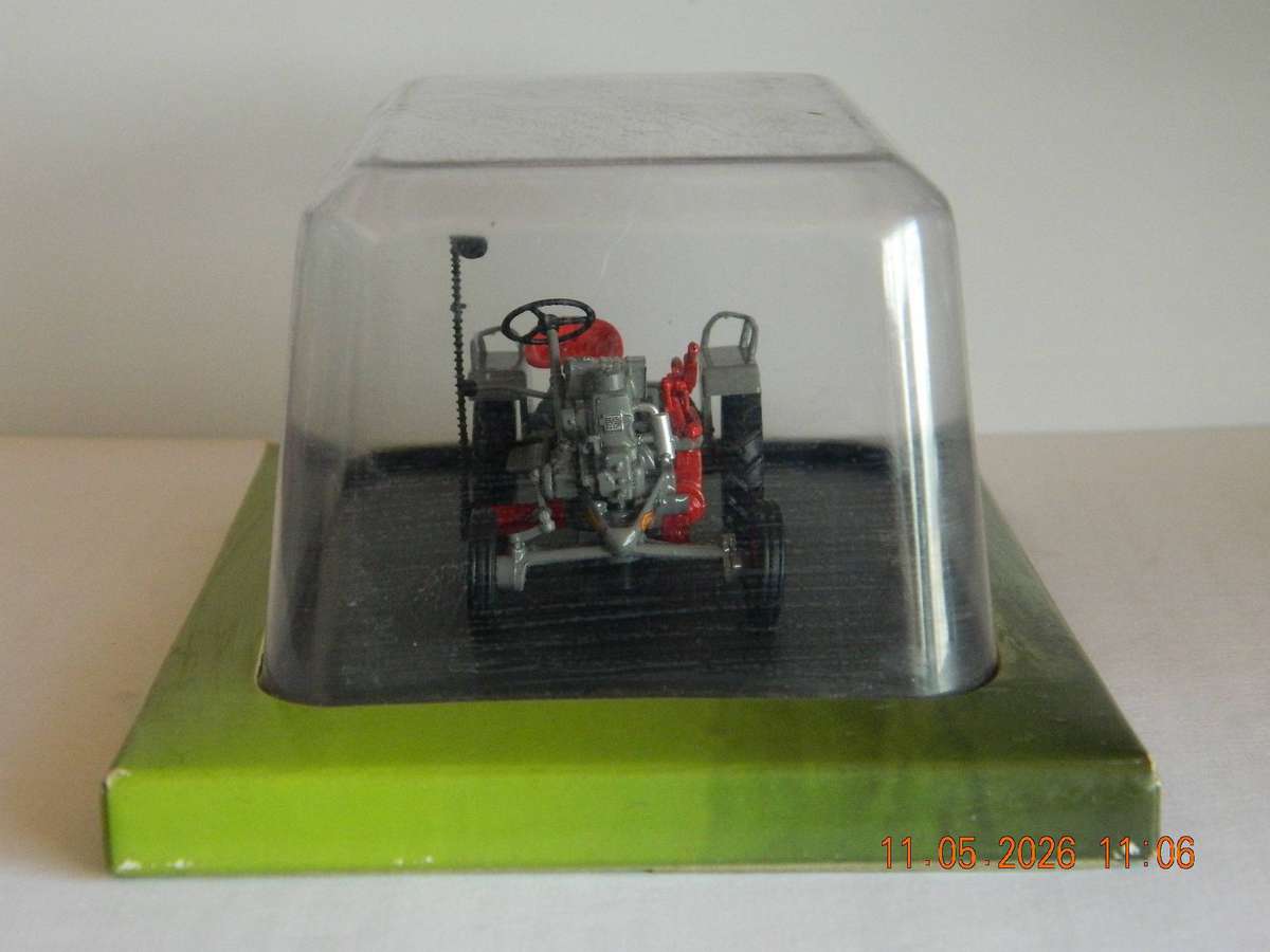 HATCHETTE PARTWORKS   -  29/053  UKK604103  -   CHAUVIN R6  -  1954