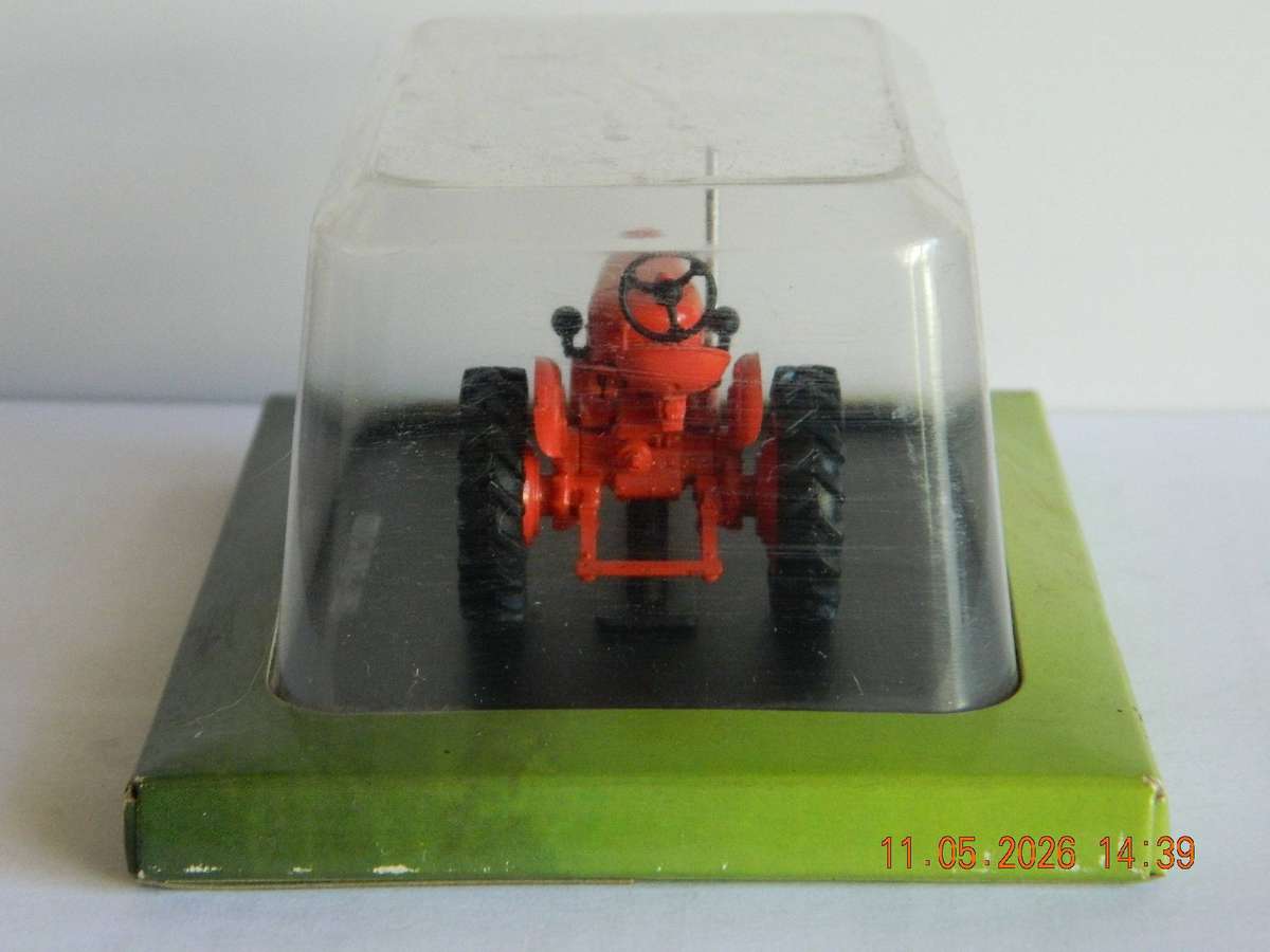 HATCHETTE PARTWORKS   -  29/106  UKK604103  -   OTO C 18 R3    -  1953