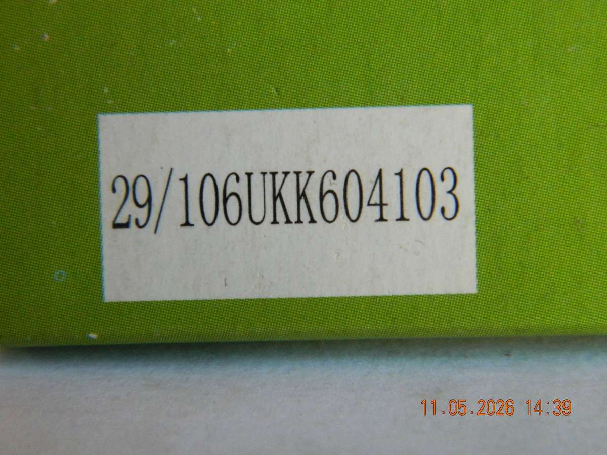 HATCHETTE PARTWORKS   -  29/106  UKK604103  -   OTO C 18 R3    -  1953
