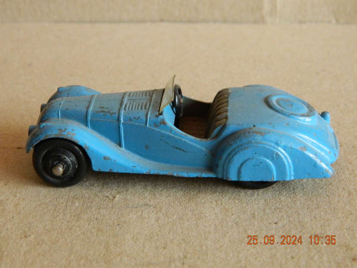 DINKY TOYS  -  38a  -  FRASER NASH BMW SPORTS