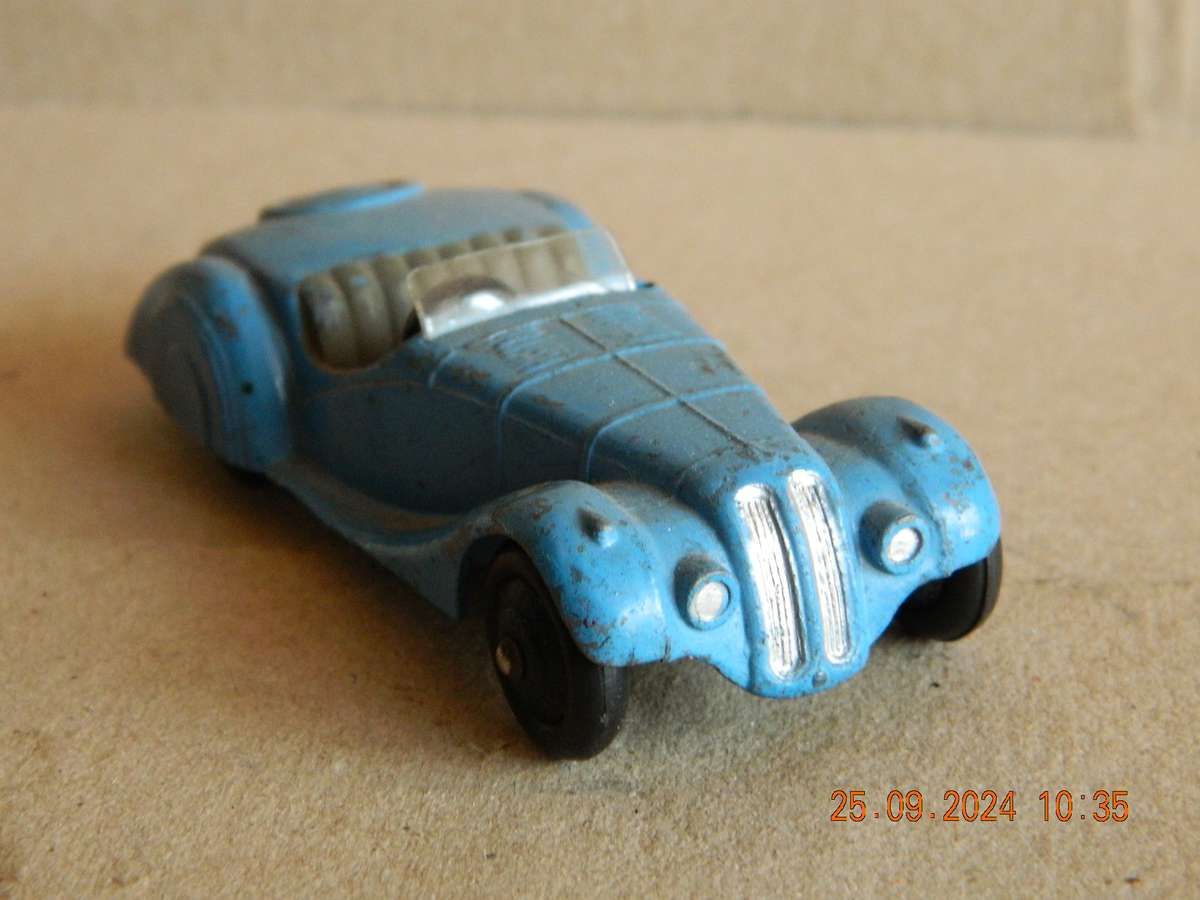 DINKY TOYS  -  38a  -  FRASER NASH BMW SPORTS