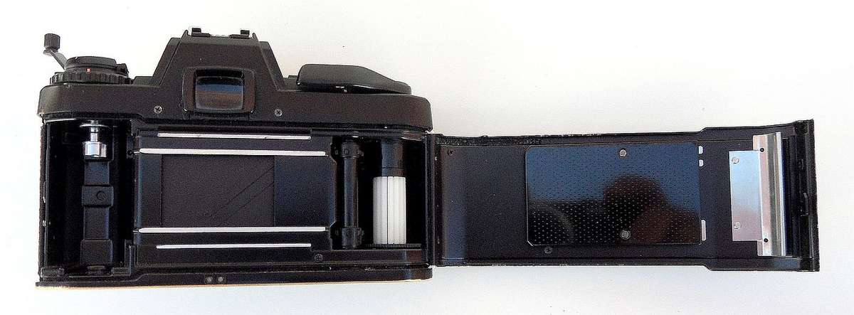 Pentax Camera Program A with Sigma Zoom Lens 1:3.5-4.5/f 28-48mm, Multi-Coated