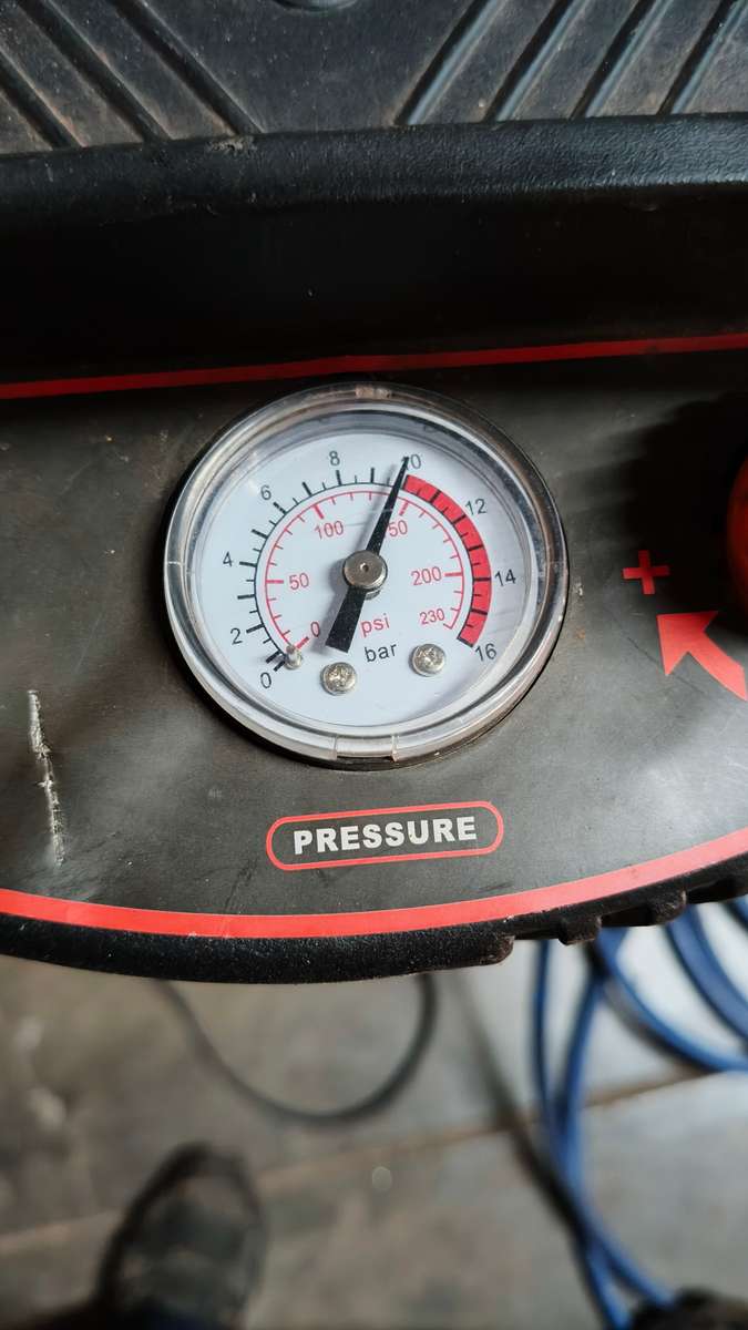 Ryobi RC2050 50l air compressor