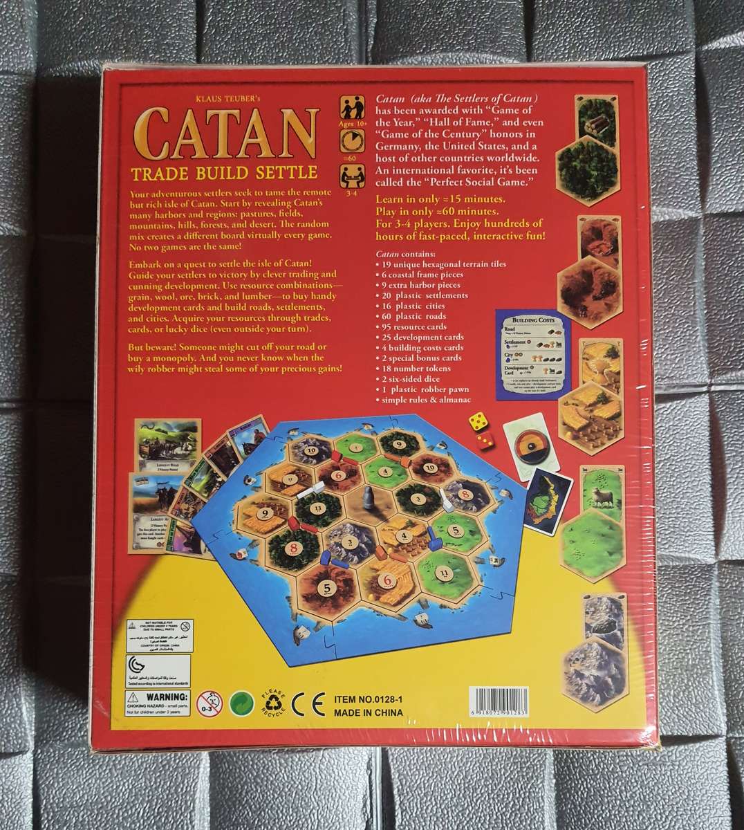 Catan Base Game (With Plastic Pieces) Brand New