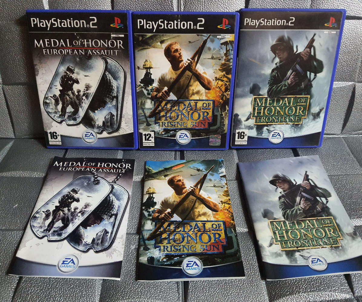 PS2 Medal Of Honor Game Bundle Used