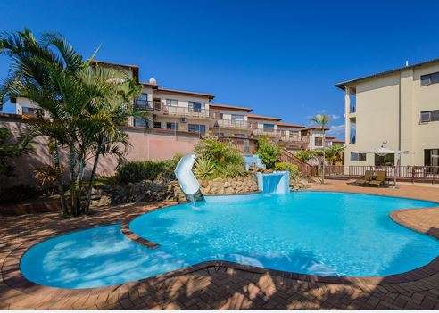 Midweek at Uvongo, Sea & Sky Resort, 6 people 19-23 May 2025