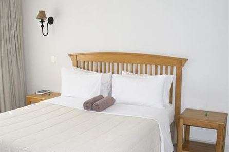 Midweek at Sunshine Bay Beach Club 11-15 August 2025