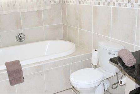 Midweek at Sunshine Bay Beach Club 11-15 August 2025