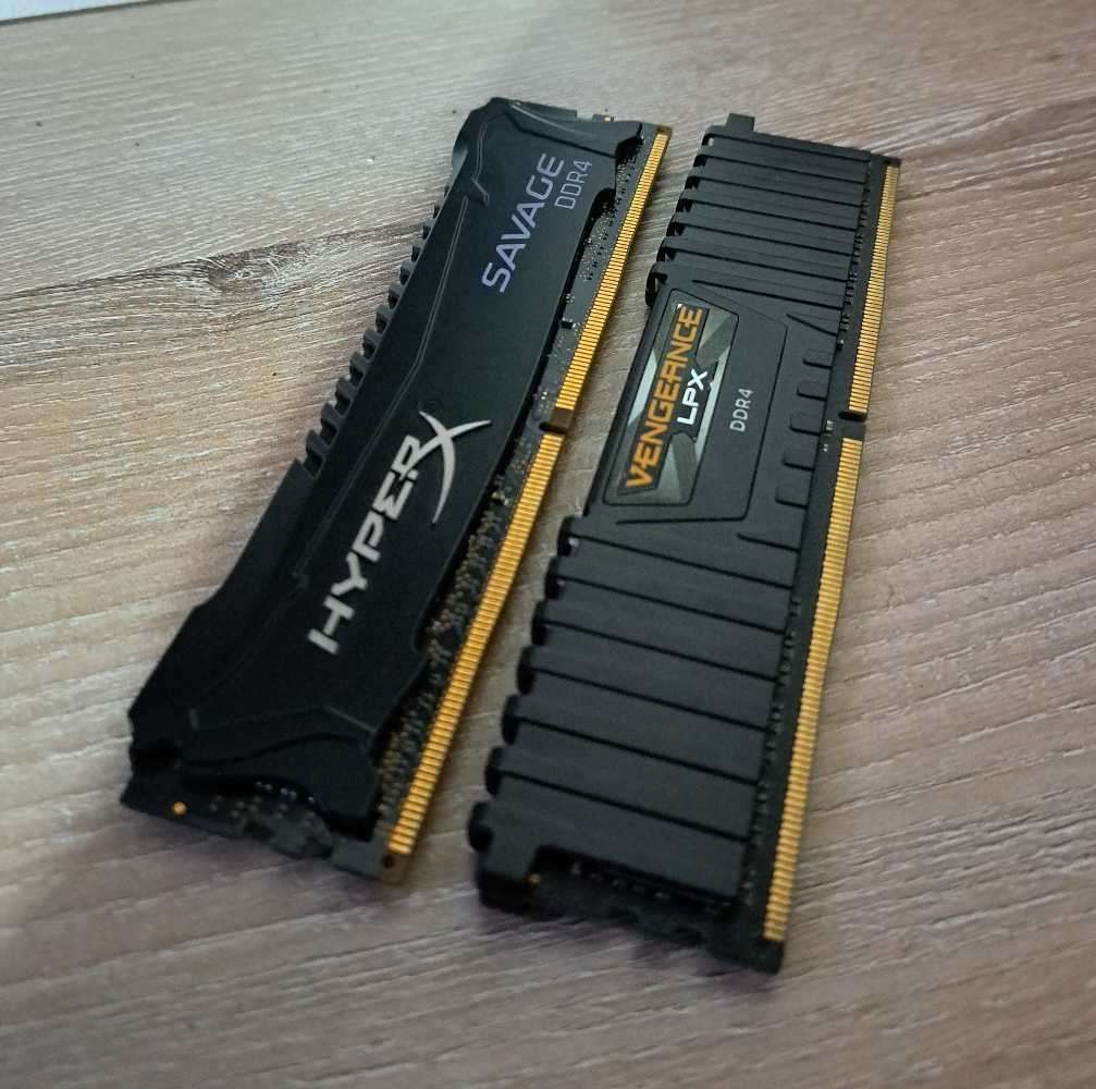 16 GB DDR4 RAM