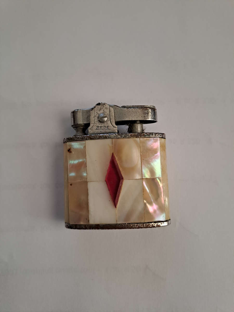 Rare vintage BRIDE mother of pearl lighter