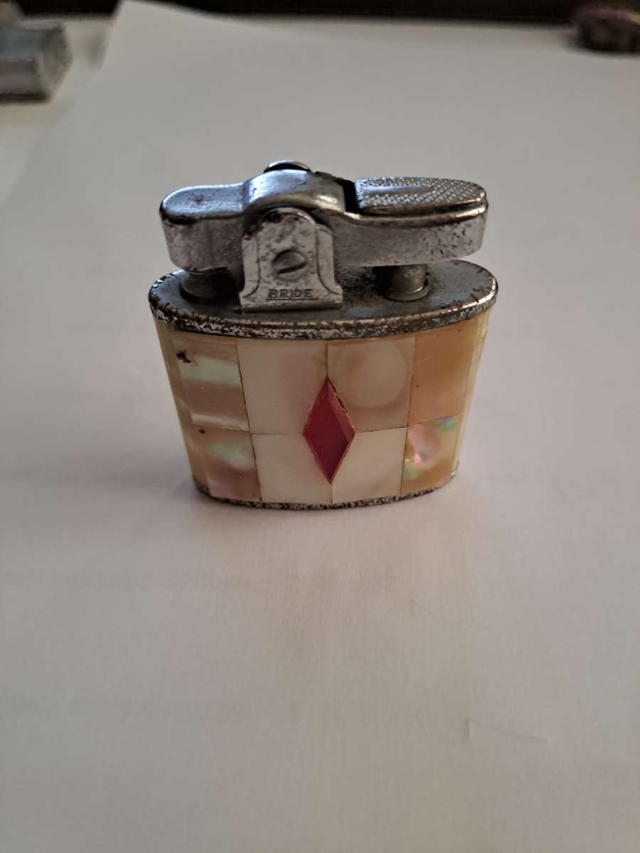 Rare vintage BRIDE mother of pearl lighter