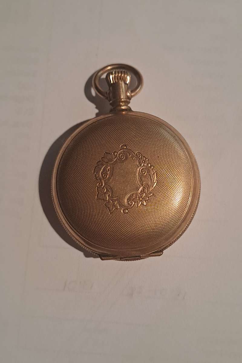 Globe WCCO American Waltham watch co gold pocket watch