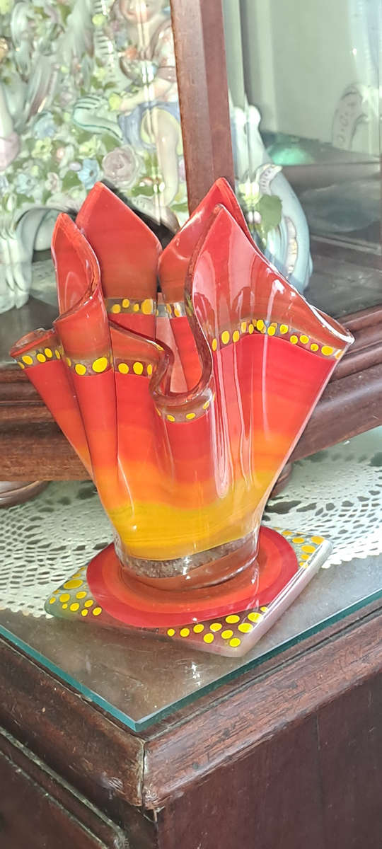 Original John Ross Knysna kiln fired and hand painted handkerchief glass vase
