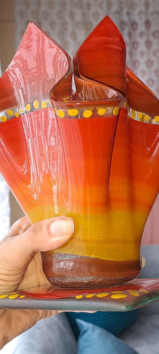 Original John Ross Knysna kiln fired and hand painted handkerchief glass vase