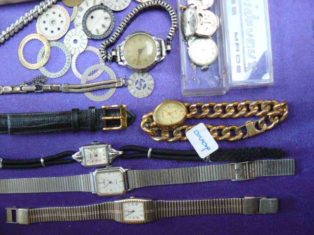 Lot of watch spares with new watch straps - Great value REDUCED!!!!!!!!!!!! WITH EXTRAS !!!!!!!!