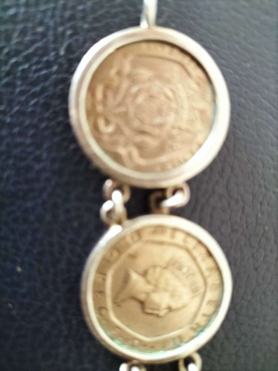 Vintage Silver 925 Queen Elizabeth 11 Coin Bracelet