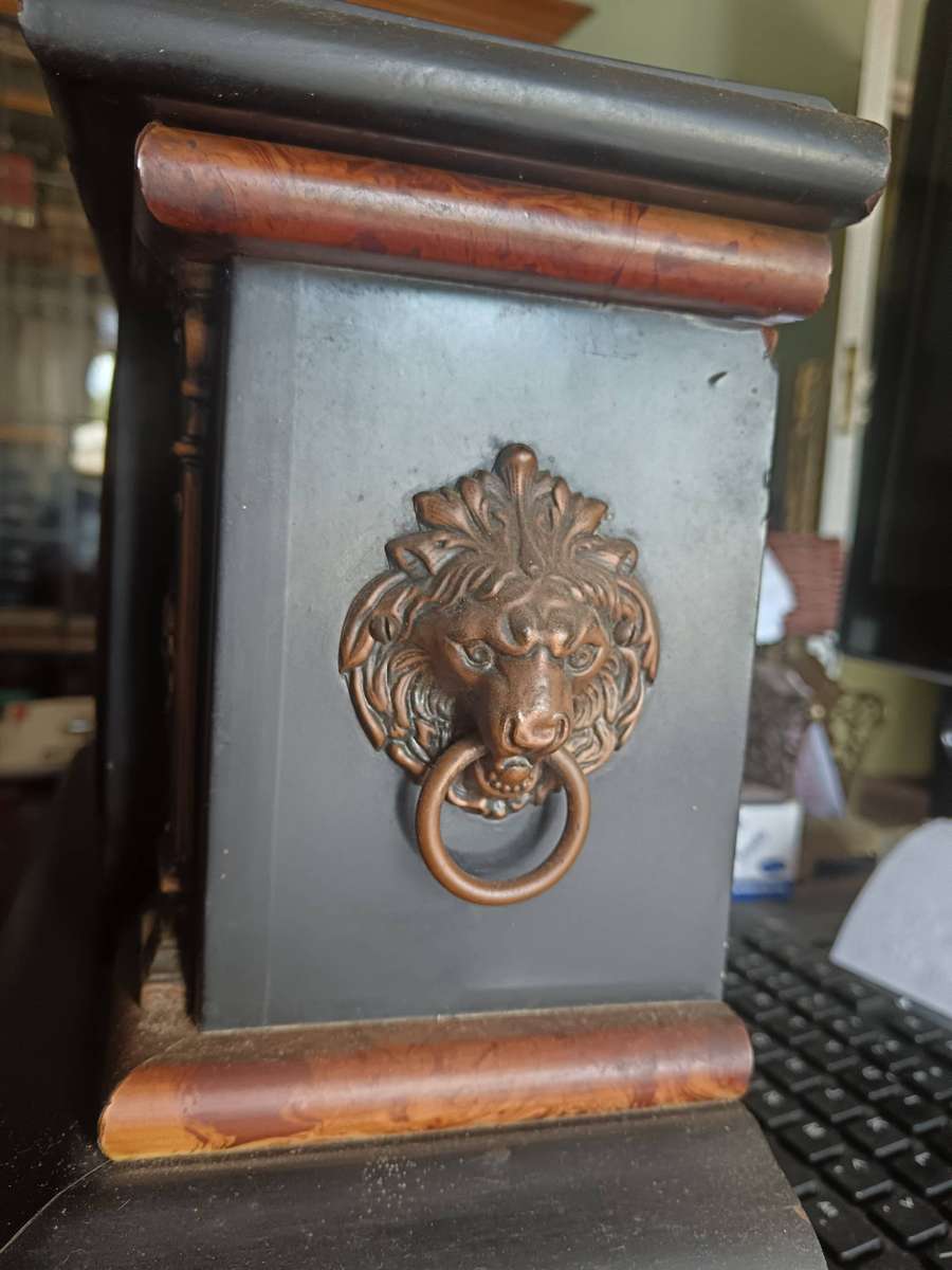 Wooden Mantel Clock with Ormlou Lions & Pillar Decorations with Faux Tortoiseshell Detail Quartz