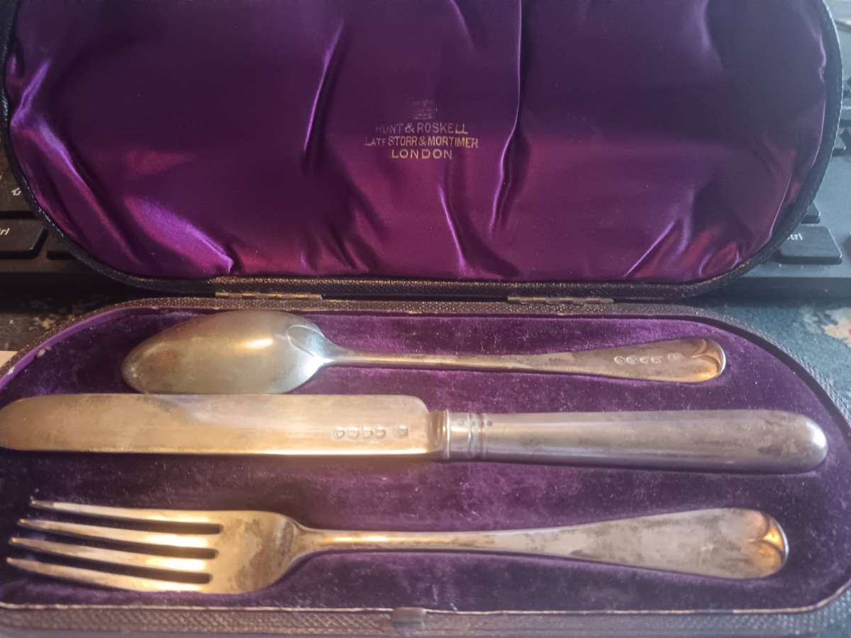 Hunt & Roskell Victorian Sterling Silver Christening Set - 130 grams