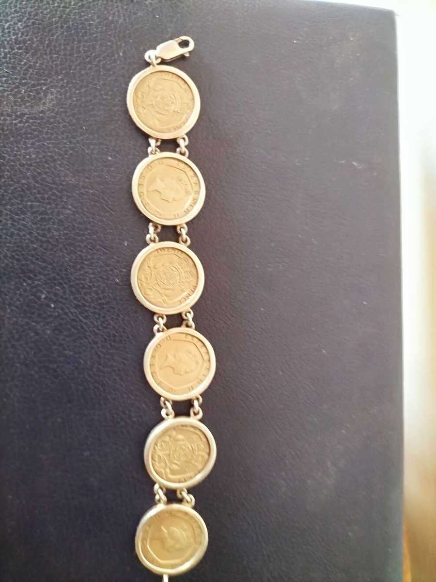 Vintage Silver 925 Queen Elizabeth 11 Coin Bracelet