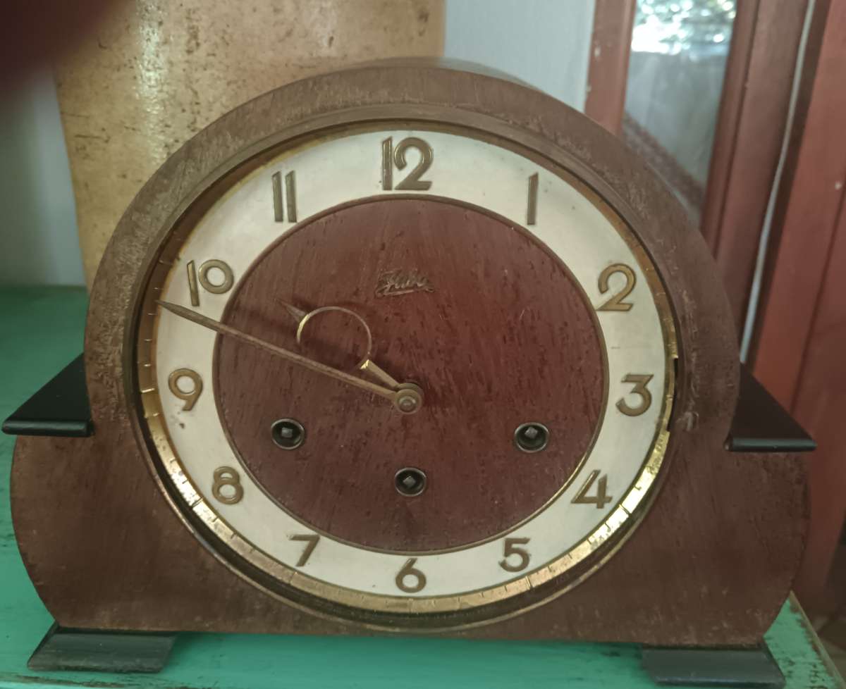 Juba Wooden Mantel Clock Working