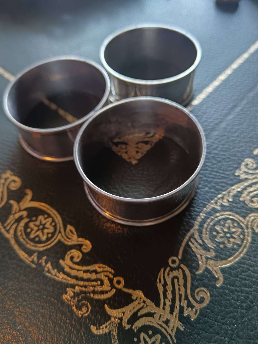 Norman Watson Durban Silversmith Set Of 3 Silver Serviette Rings