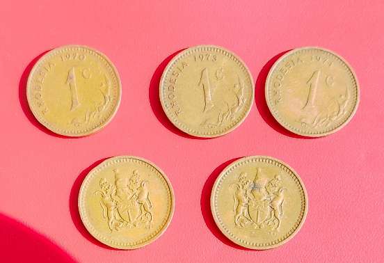 RHODESIA 1 CENT X5 COINS