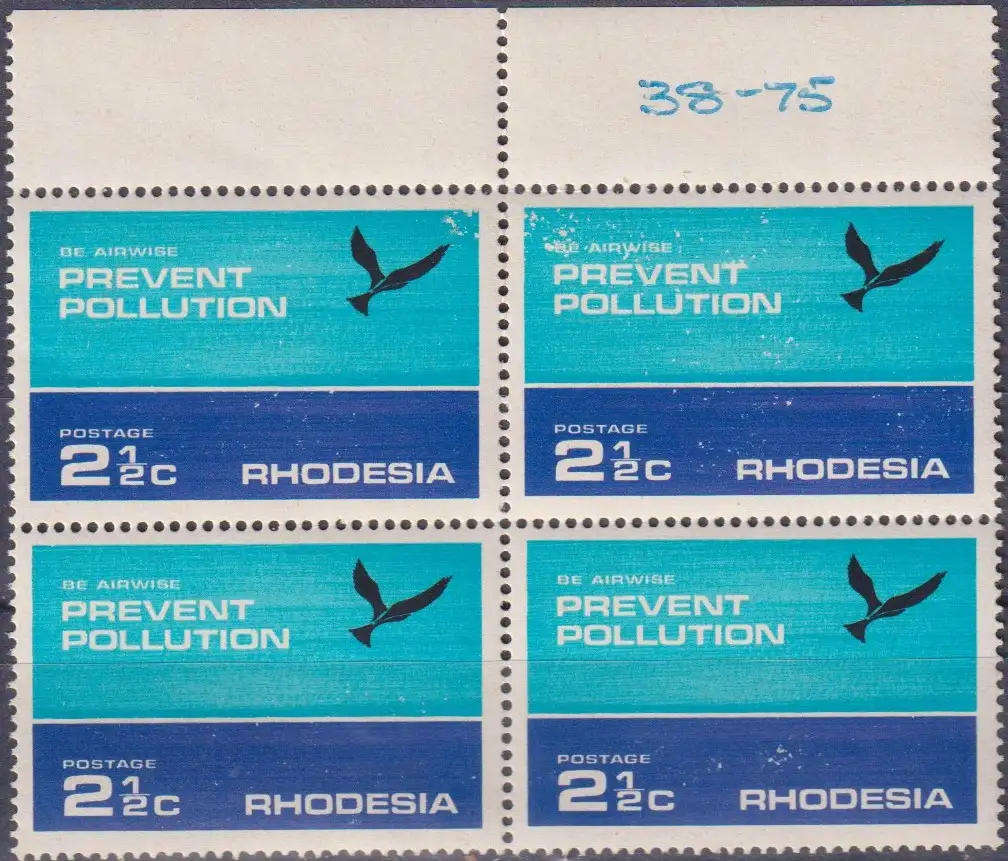 RHODESIA 2 1/2C BLOCK OF 4 MINT 1972