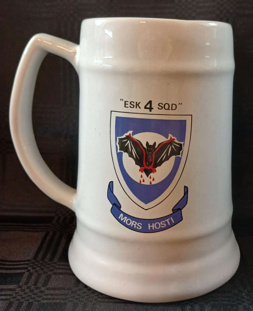 SAAF 4 Squadron Beer Mug Marked Oranje Pottery Viljoenskroon RSA