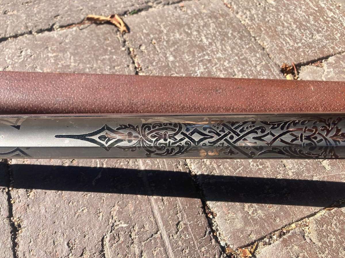 Sword: SADF Officers Sword and Scabbard