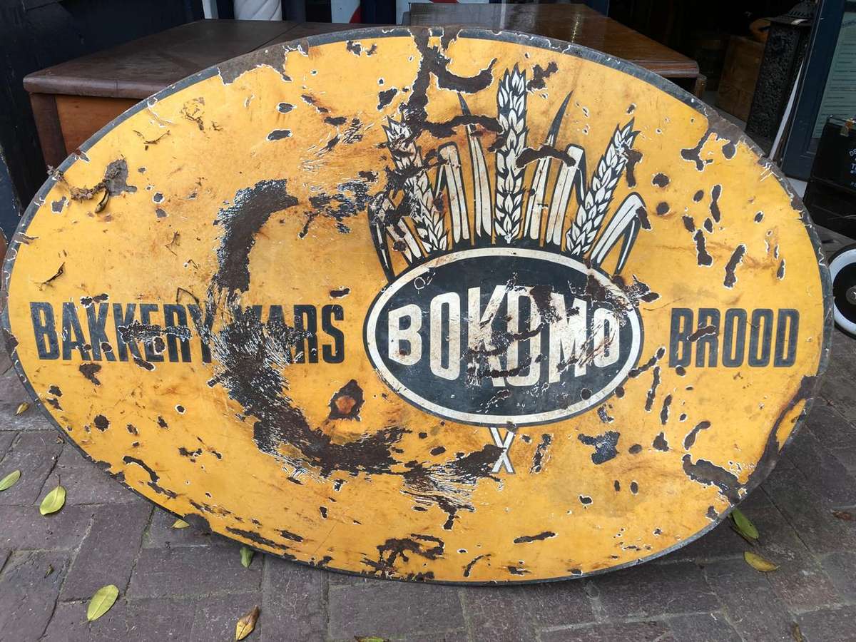 Original Enamel Bokomo Brood Sign ( 120 x 83 cm )