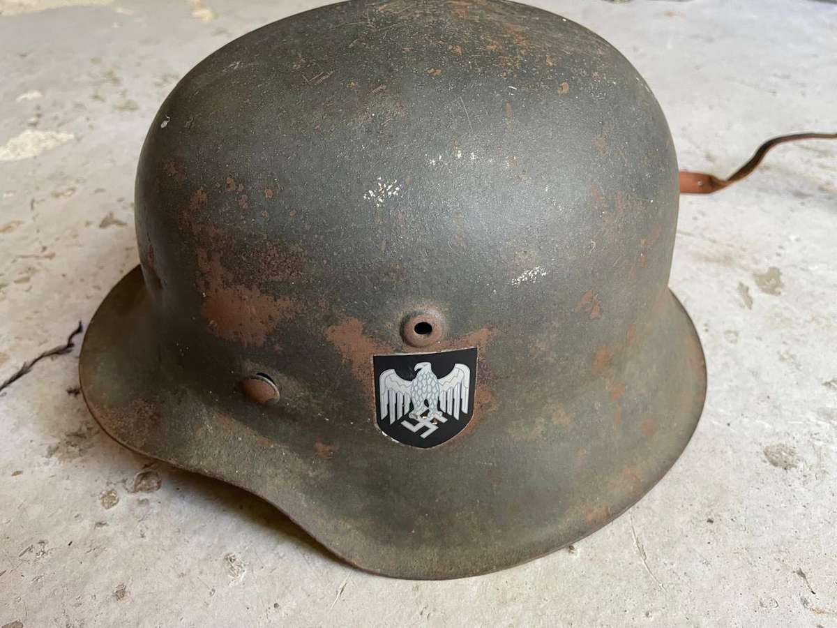 German WW11 M40/42 Helmet