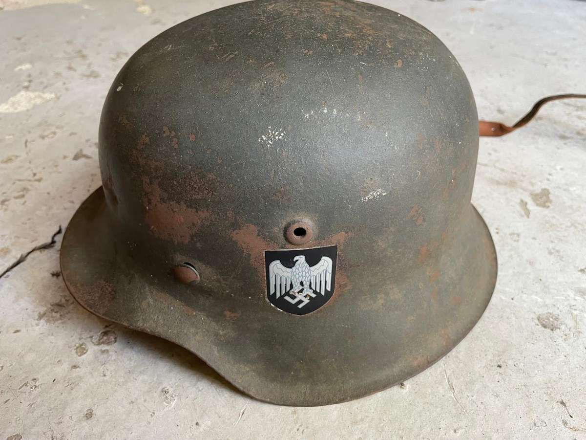 German WW11 M40/42 Helmet