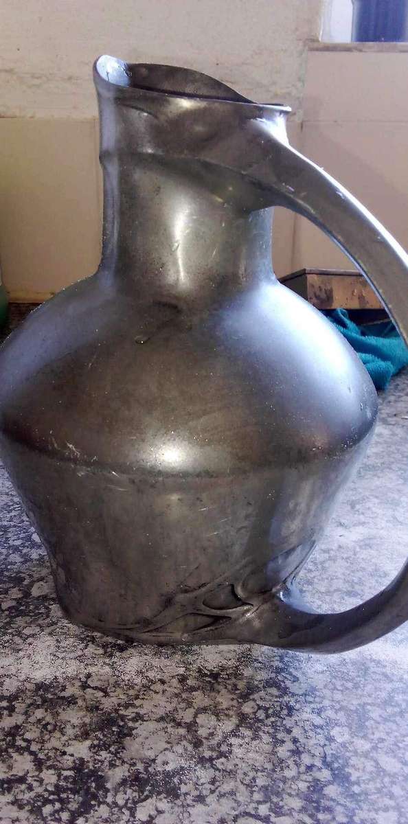 Art Nouveau Pewter Jug ( 20 cm )
