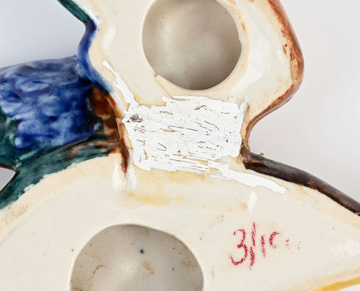 Set of 5 Flying Ducks ( 27/22 to 15/13cm ) some restoration