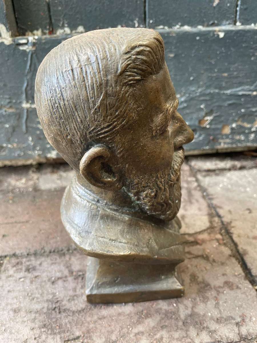 Boer War:Bronze Bust of Genl. De Wet ( Coert Steynberg) 18 cm