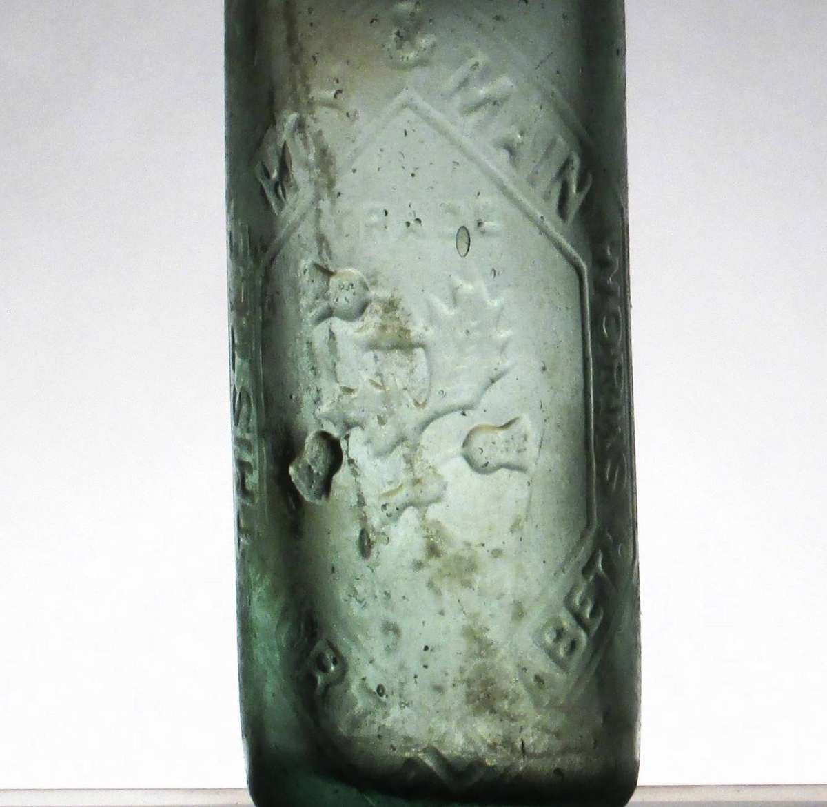 RARE THISTLE HOY AND MAIN WORKS PORTELIZABETH  10oz CODD BOTTLE