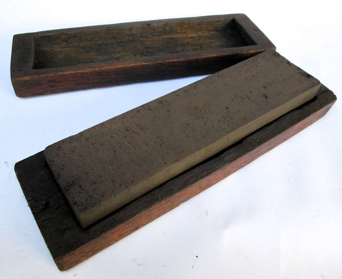 SHARPENING STONE