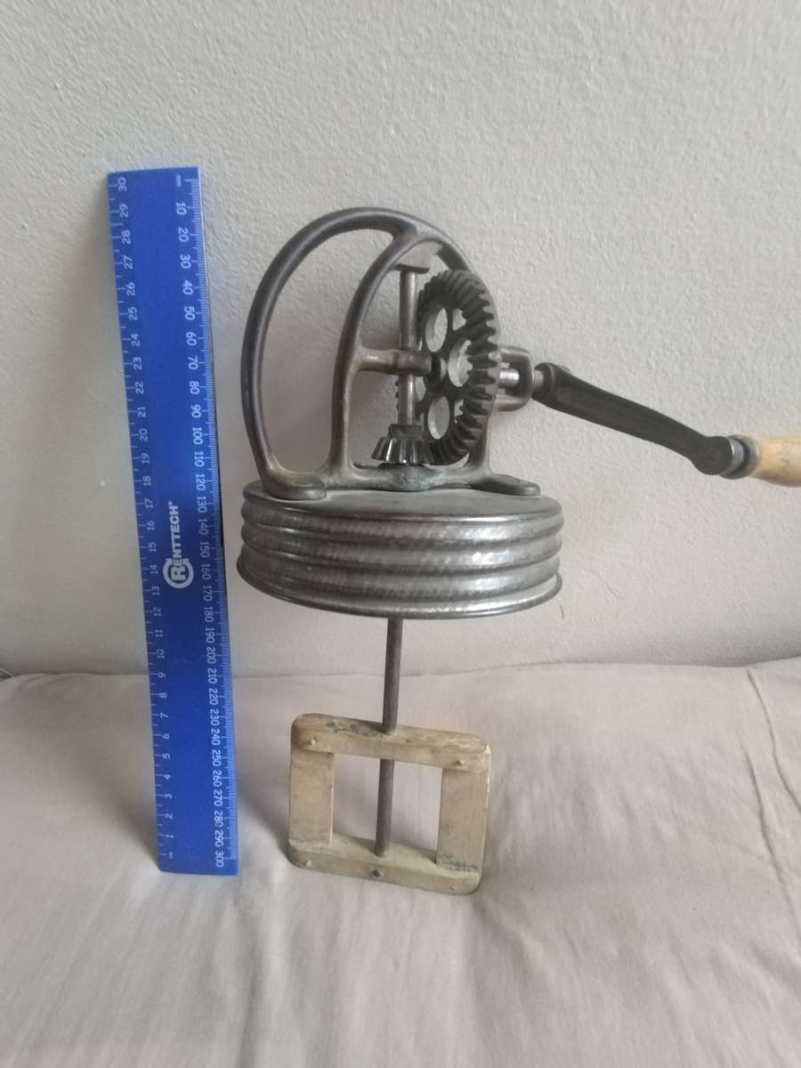Vintage butter Maker