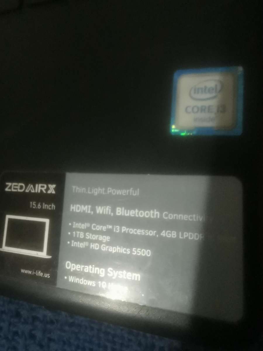 Life zed air cx3 laptop. I3 , 4gb Ram, 1 TB HDD (Read listing)