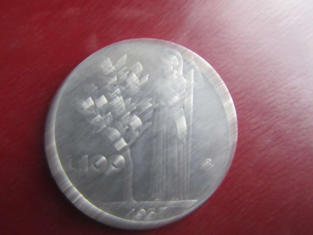 ITALY - 100 LIRE1957 - AS9