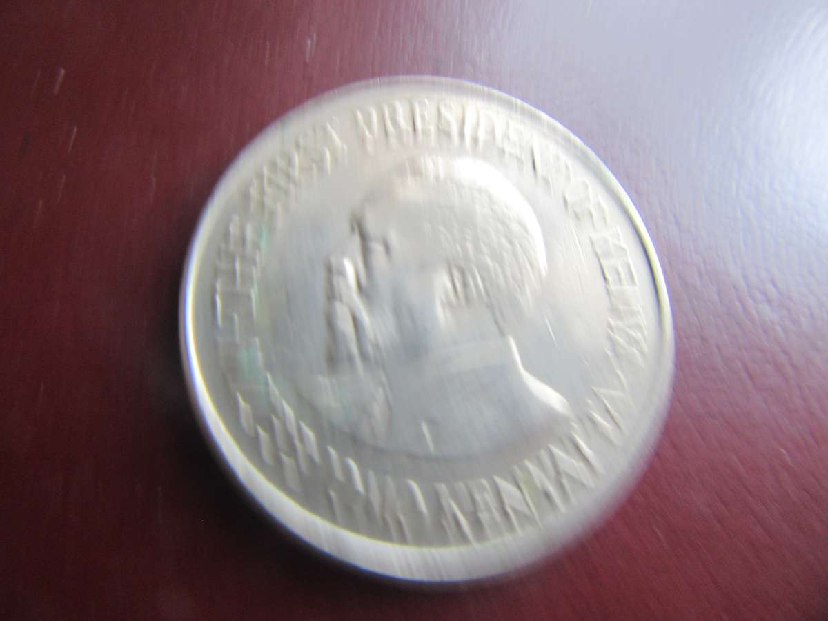 KENYA - ONE SHILLING1975 - AS8