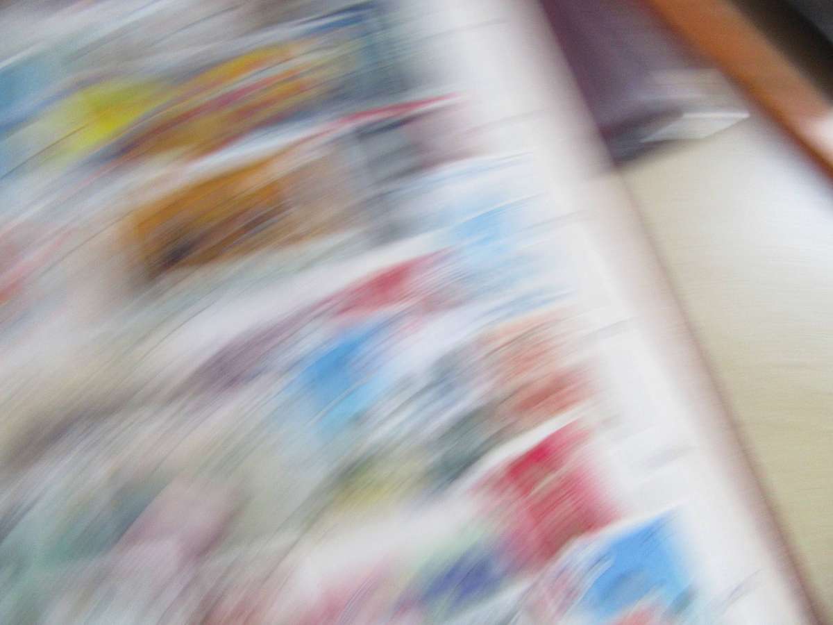 Old Stockbook - 14 pages filled with hundreds of international stamps - Bid per page