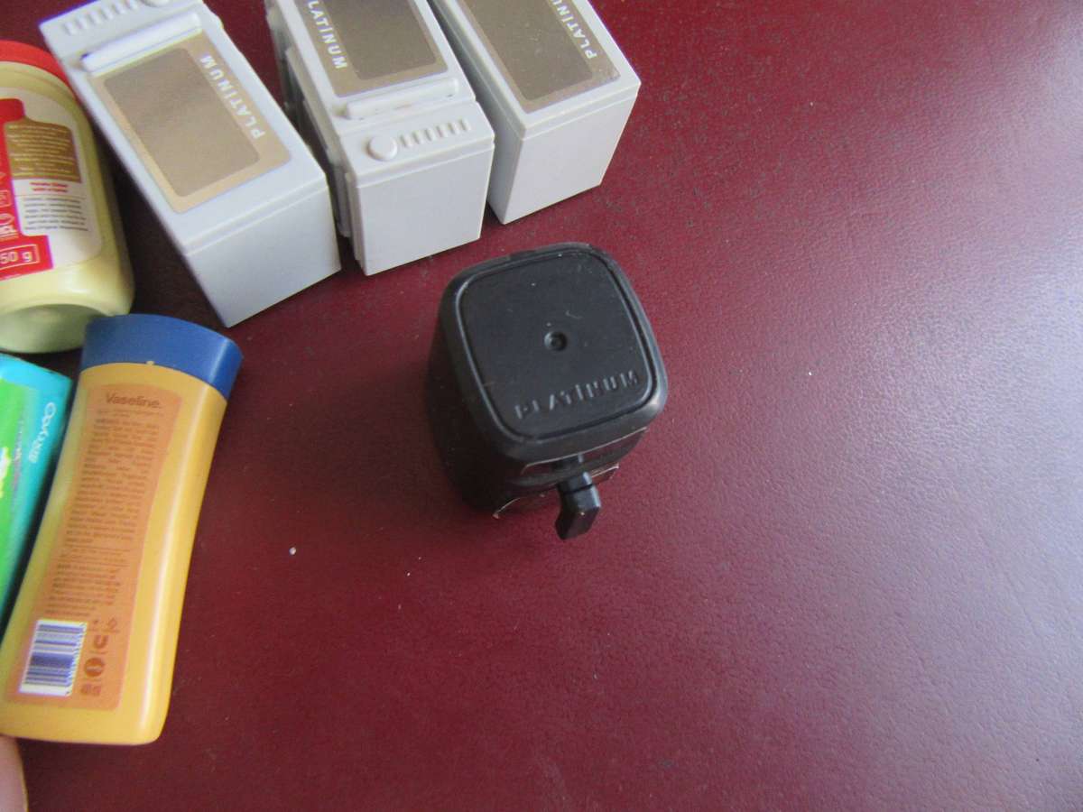 CHECKER'S LITTLE SHOP GOES XTRA - 26 VARIOUS ITEMS INCL. DUPLICATES - AS PER SCAN - BID PER ITEM