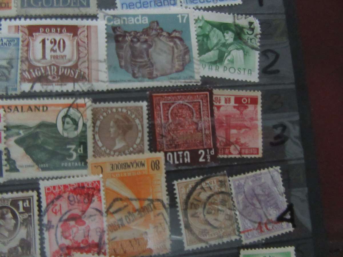 GOOD START FOR THE BEGINNER - 50 INTERNATIONAL STAMPS - AS PER SCAN - INT14