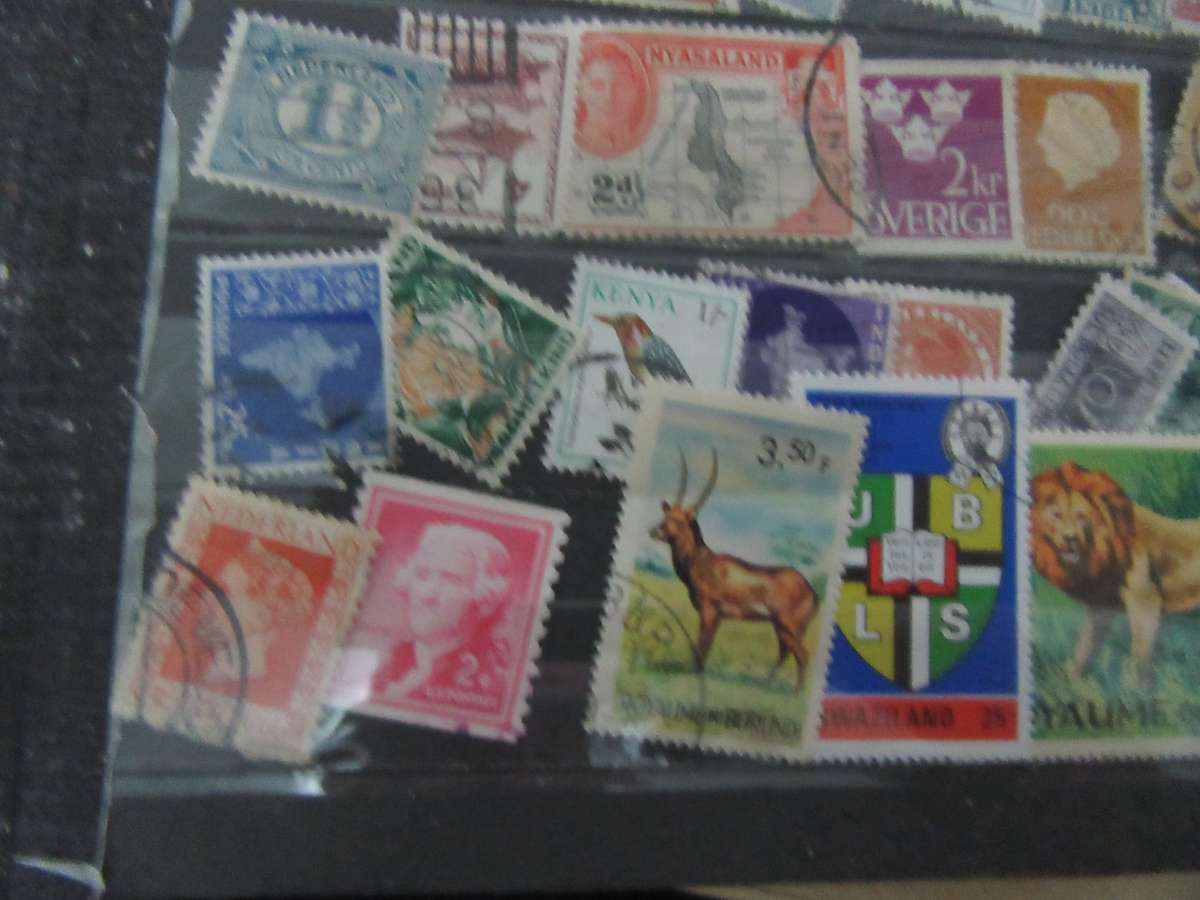 GOOD START FOR THE BEGINNER - 50 INTERNATIONAL STAMPS - AS PER SCAN - INT14